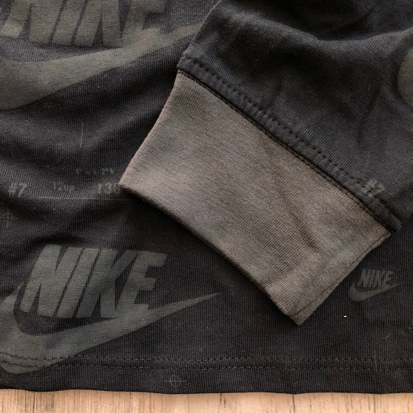Nike Long Sleeves T-shirt - Picture 4 of 5